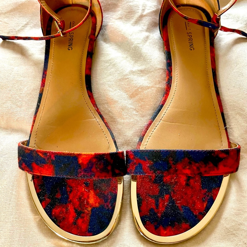 Summer sandals
